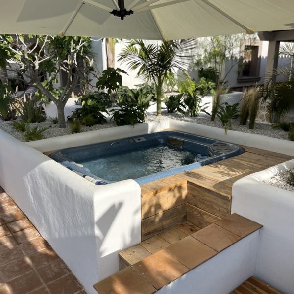 Jacuzzi 1 Jacuzzi 1